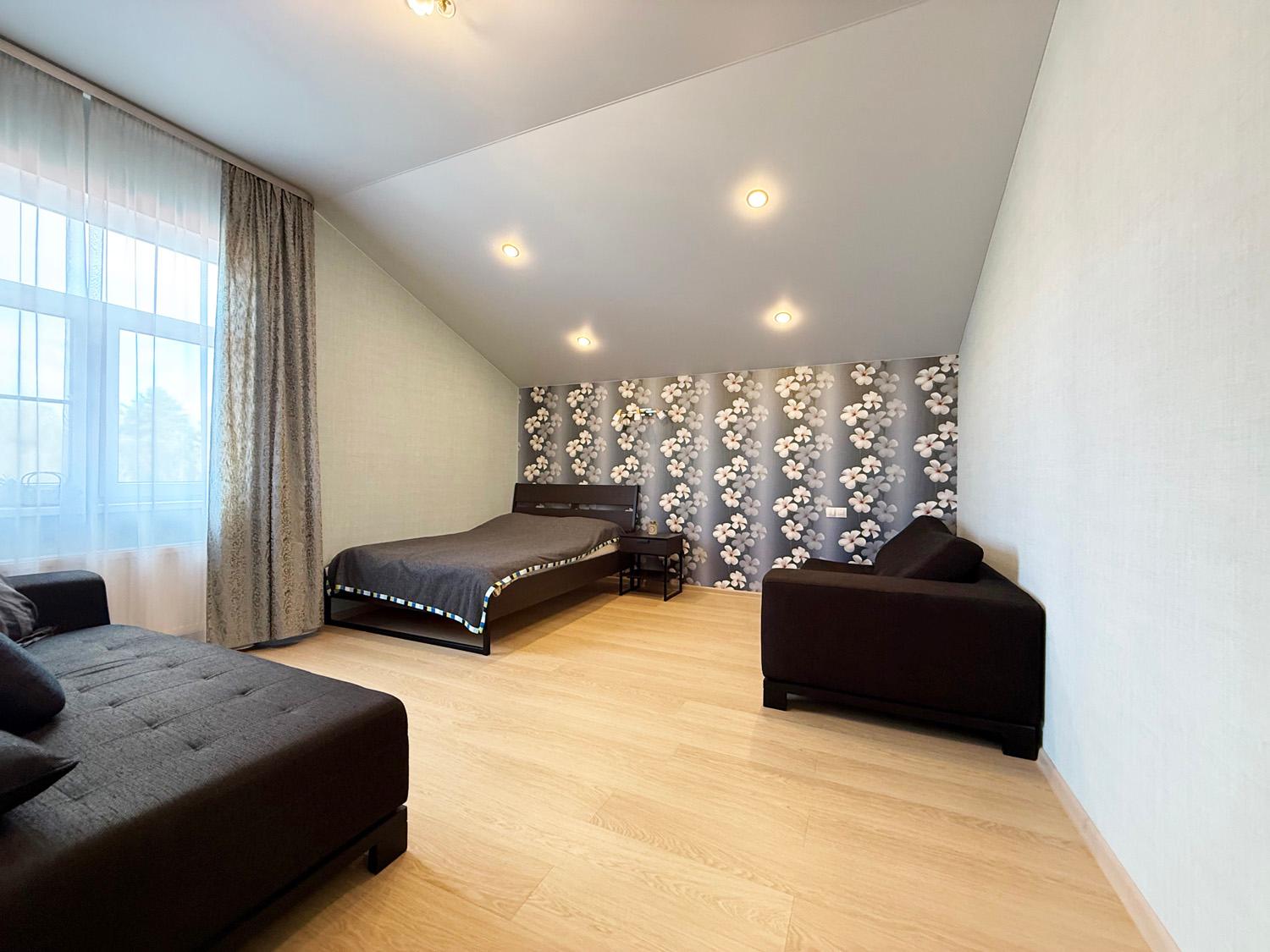 КП «Лемболово-Парк». Коттедж 317 кв.м на участке 15 соток В АРЕНДУ