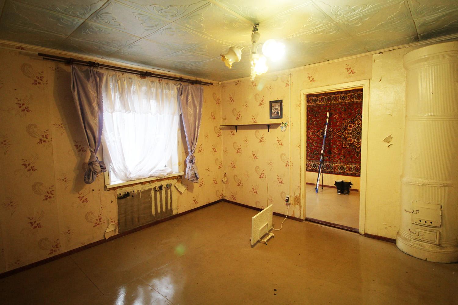 пгт. Тайцы. 2-комнатная квартира 36,2 кв.м