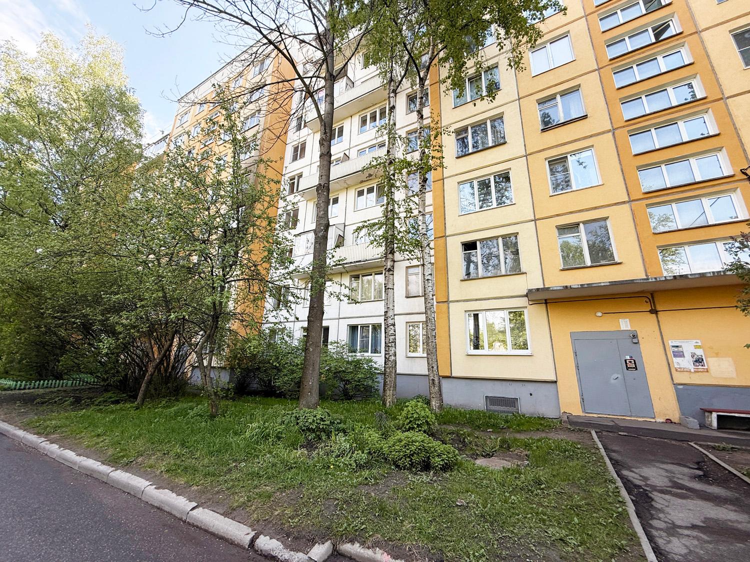 м. «Академическая». Комната 13,6 кв.м в 4-комнатной квартире