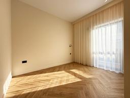 02d26ad4-dd00-409b-9731-e9d6bd3e5707